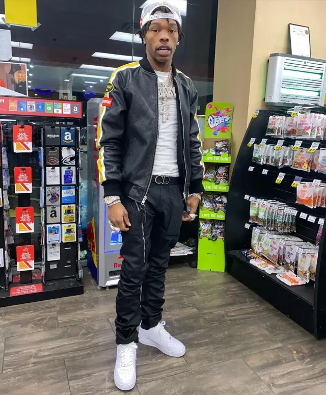 Lil Baby outfit in Nike, Dior, and Supreme, 2020