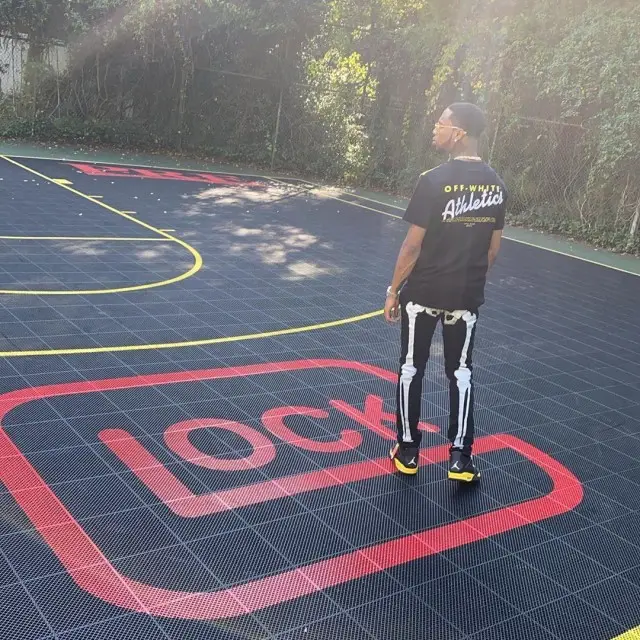 Key Glock outfit in Off-White, Klan Life, and Jordan, 2020