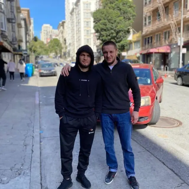 Khabib Nurmagomedov outfit in Dolce & Gabbana, Burberry, and Adidas, 2020