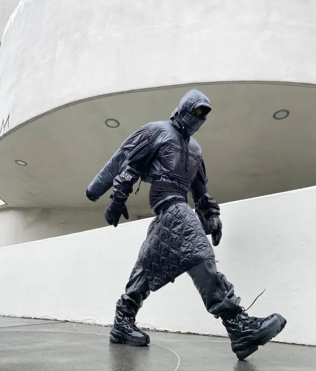 Bloody Osiris outfit in Reebok, Maison Margiela, and The North Face, 2020