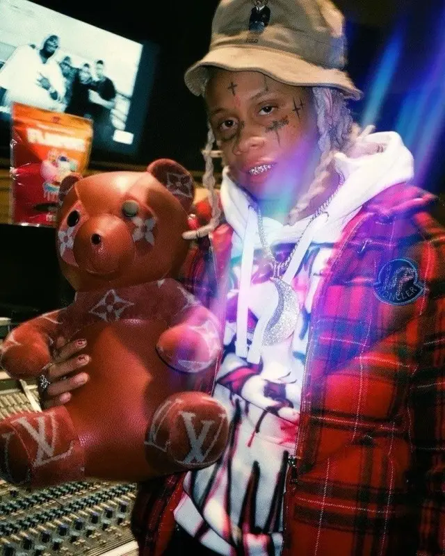 Trippie Redd outfit in Moncler and Polo Ralph Lauren, 2020