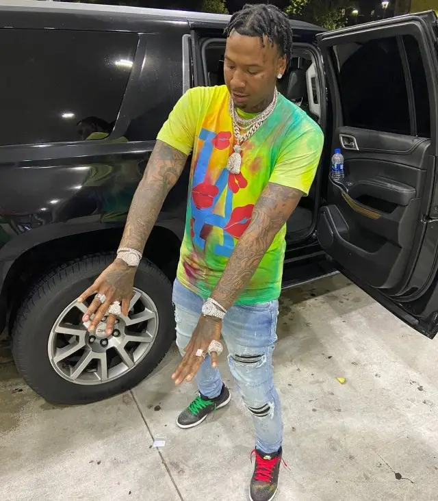 Moneybagg Yo outfit in Amiri and Nike, 2020