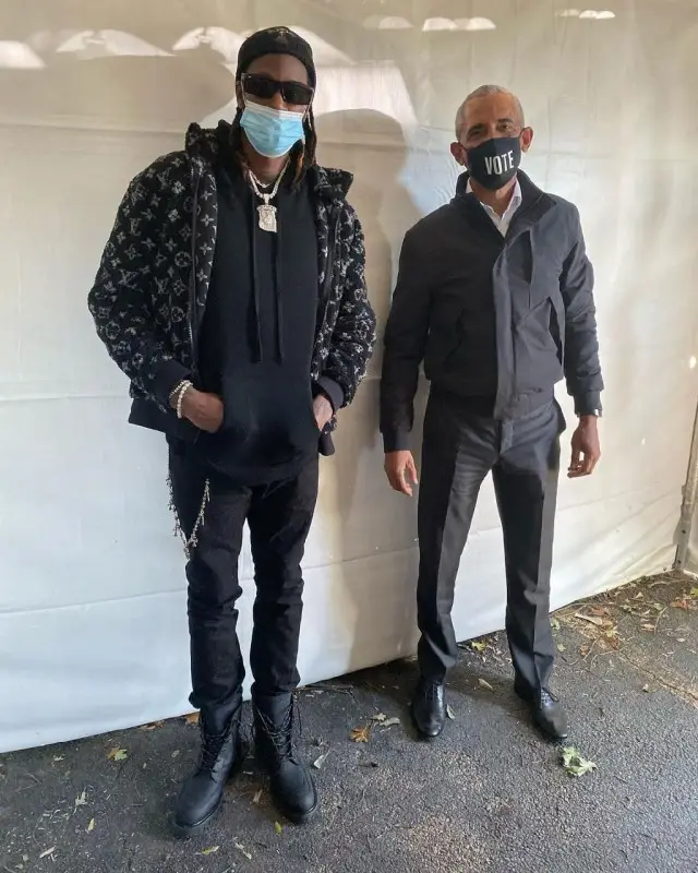 2 Chainz outfit in Louis Vuitton, 2020