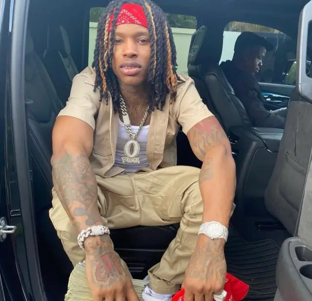 King Von outfit in Dickies, Nike, and No Name, 2020