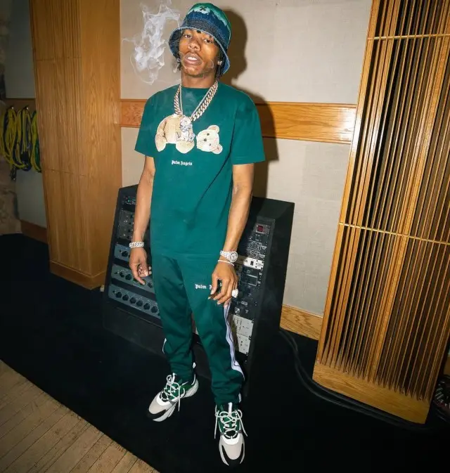 Lil Baby outfit in Palm Angels, Dior, and Off-White, 2020