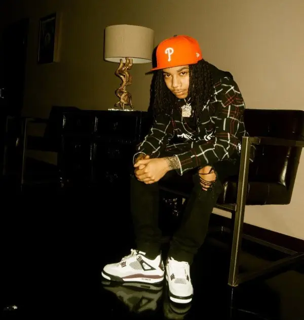 YBN Nahmir outfit in FashionNova, Jordan, and New Era, 2020