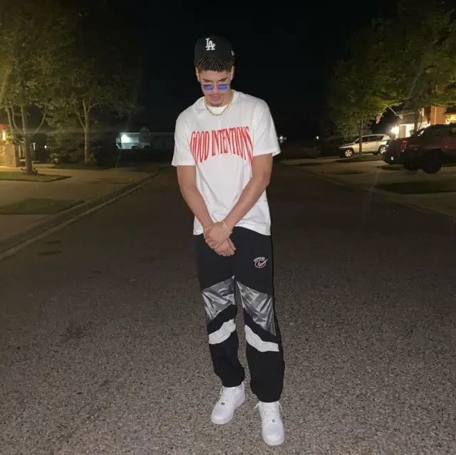 LaMelo Ball outfit in Nav Merch, New Era, and Vlone, 2020