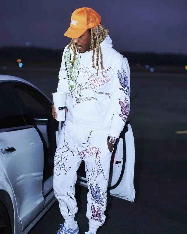 Future outfit in Freebandz, 2020