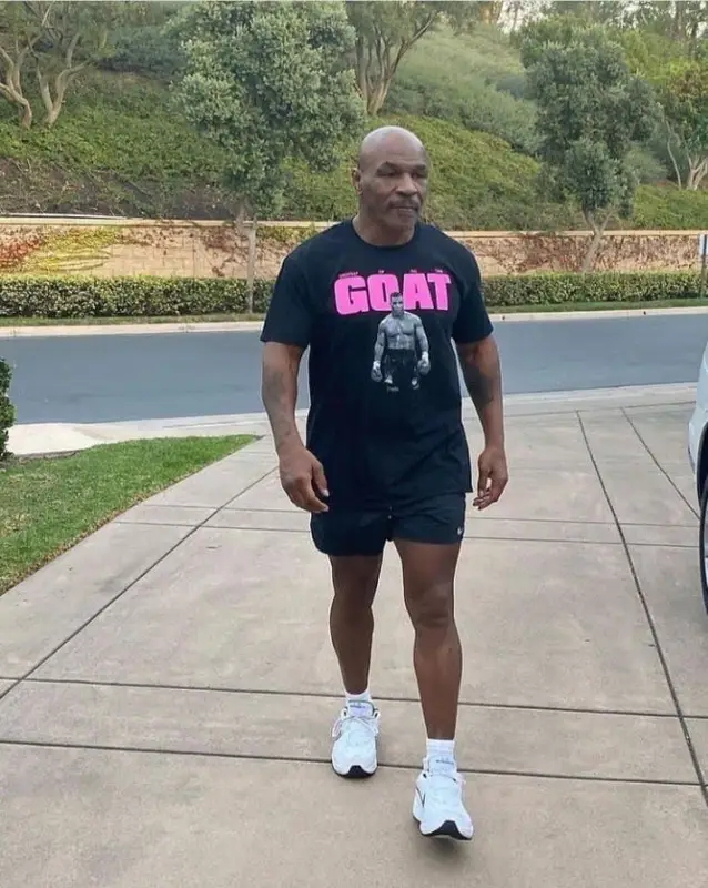 Mike Tyson outfit in Mike Tyson Merch and Nike, 2020