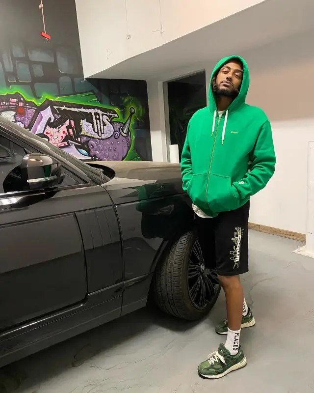 Amine outfit in Axel Arigato, Places + Faces, and Carrots, 2020