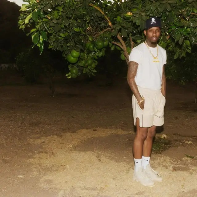 Tory Lanez outfit in Jordan, Nike, and Off-White, 2020