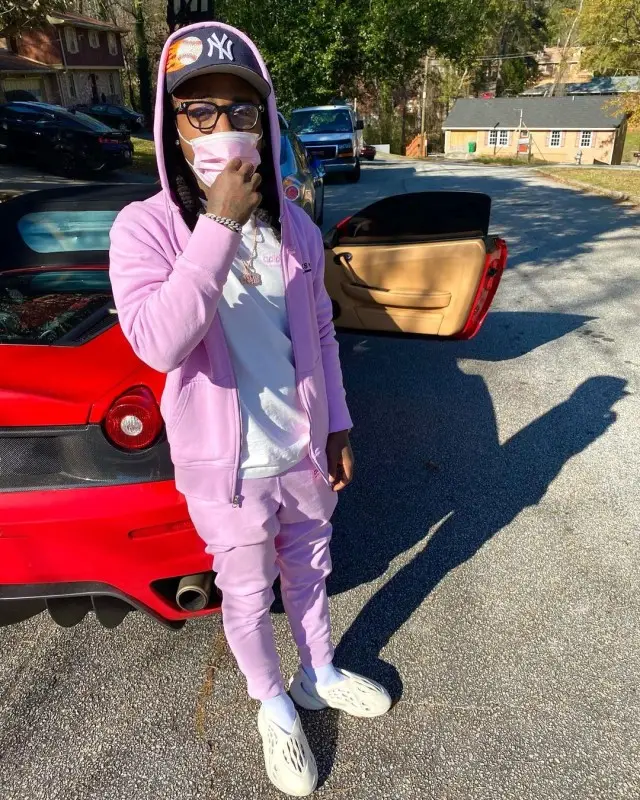 Jacquees outfit in Adidas, Yeezy, and Chrome Hearts, 2020