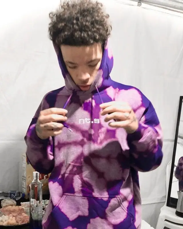 Lil Mosey outfit in New Tone Studios, 2019