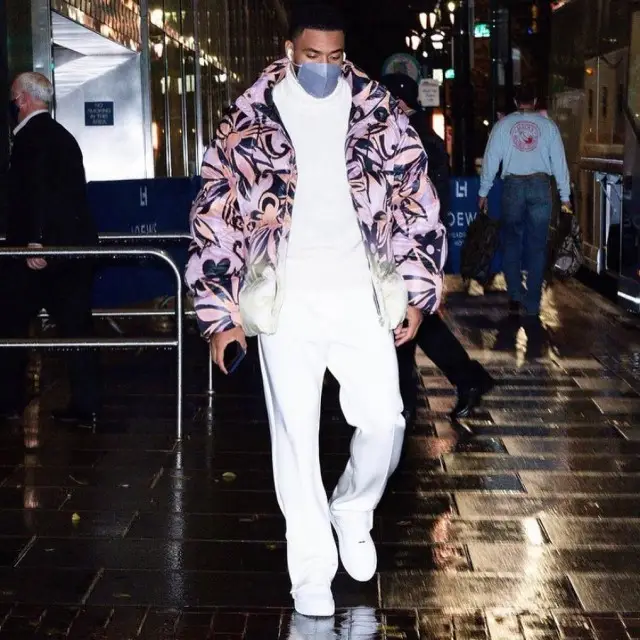 Jamal Adams outfit in Dries Van Noten, Tom Ford, and Maison Margiela, 2020