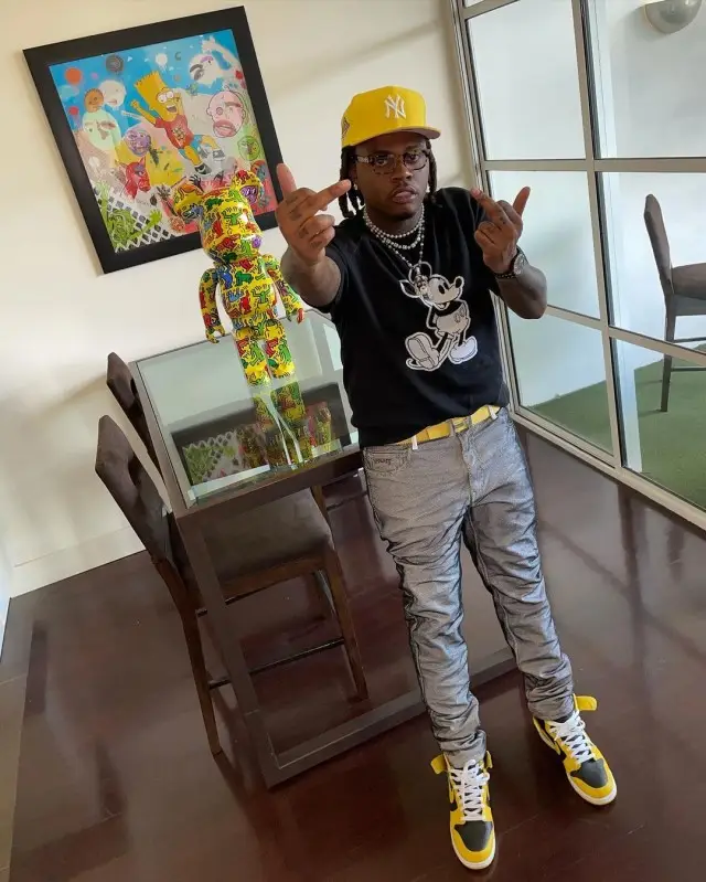 Gunna outfit in Takahiro Miyashita, New Era, and Disney, 2020